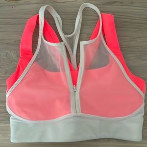 New Lululemon Zipper Mesh Layered Sports Bra
